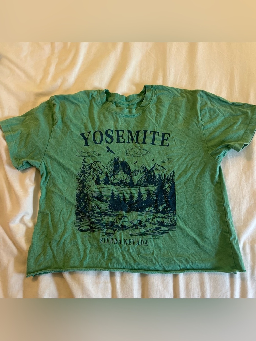 Yosemite Sierra Nevada Graphic Tee - Emerald Green